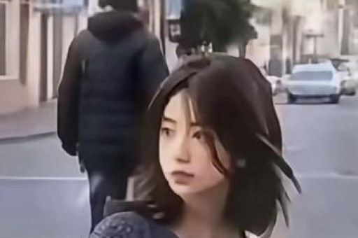 范冰冰深夜晒美照变花姑娘疑似心情大好婚事近