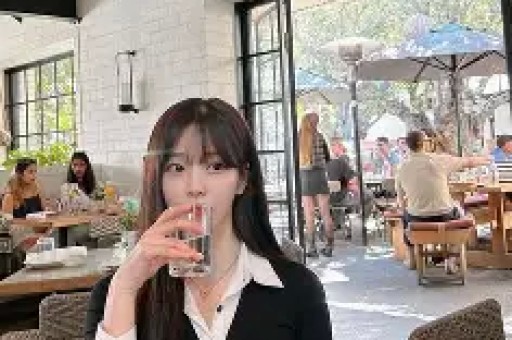 知名女演员被曝隐婚两年信奉“不婚主义”遭质疑男方身份被扒