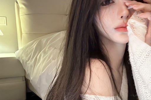 网红发“擦边”视频被永久封禁账号诉至法院求解封被驳回律师：涉嫌传播淫秽或色情内容！
